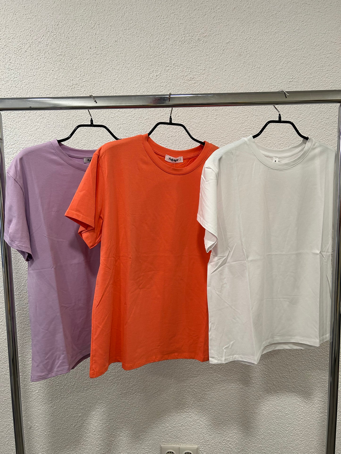 Basic T-Shirt