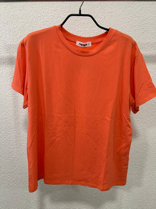 Basic T-Shirt